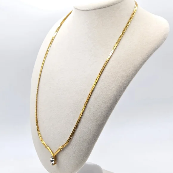Vintage Avon Marquise Crystal Tennis Style Y-Necklace Gold Tone 17" - Picture 5 of 12